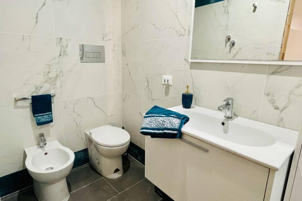 Trapani Centro Storico Apartment, Great Central Location! All New Furniture And Appliances! エクステリア 写真